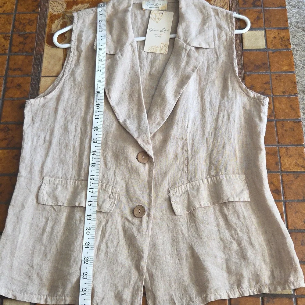 Tan Linen Vest - Picture 4 of 5